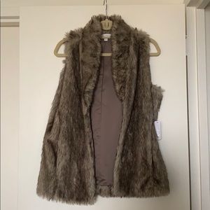 NWT brown faux fur vest